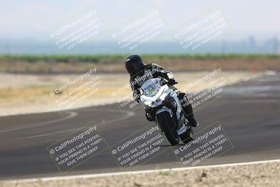 media/Jun-07-2025-TrackDaz (Sat) [[4413525952]]/C Group/240pm (Turn 9)/